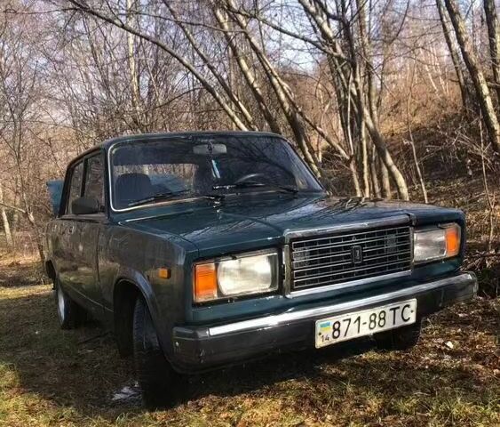 Зеленый ВАЗ 2107, объемом двигателя 1.6 л и пробегом 68 тыс. км за 250 $, фото 1 на Automoto.ua