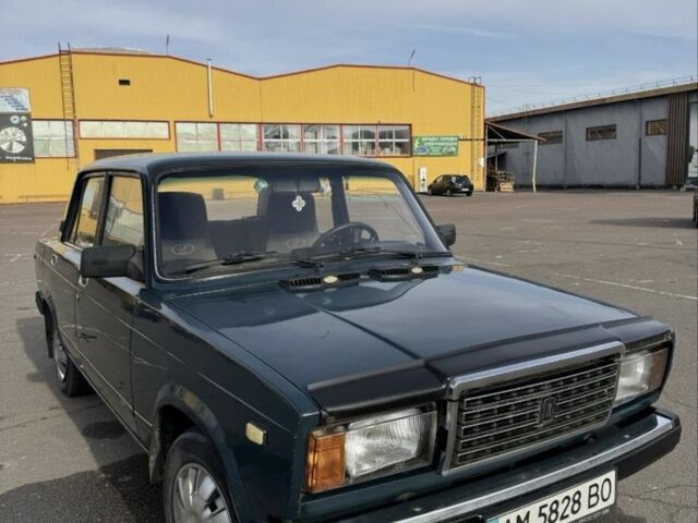 Зеленый ВАЗ 2107, объемом двигателя 1.6 л и пробегом 3 тыс. км за 1000 $, фото 1 на Automoto.ua