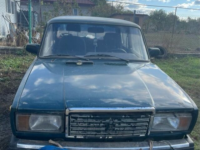ВАЗ 2107 2003 в Чернигове на Automoto.ua Зеленый ВАЗ 2107, объемом двигателя 1.5 л и пробегом 224 тыс. км за 599 $, фото 1 на Automoto.ua