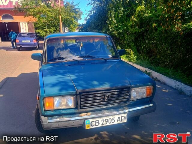 Зелений ВАЗ 2107, об'ємом двигуна 1.5 л та пробігом 80 тис. км за 700 $, фото 1 на Automoto.ua