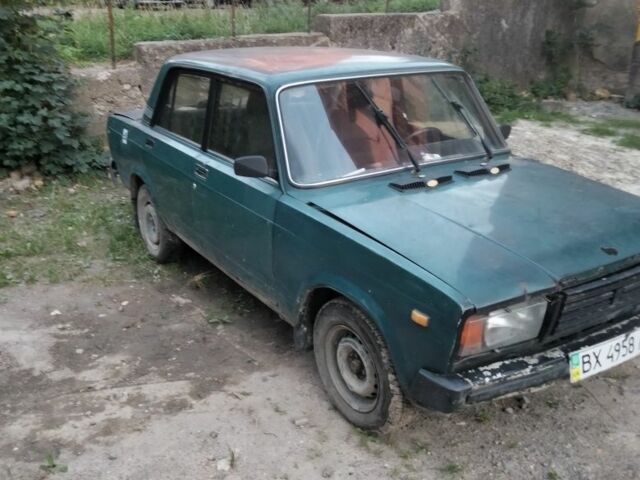 Зеленый ВАЗ 2107, объемом двигателя 1.5 л и пробегом 9 тыс. км за 325 $, фото 1 на Automoto.ua