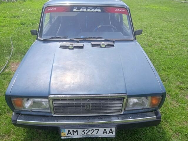 Зелений ВАЗ 2107, об'ємом двигуна 1 л та пробігом 70 тис. км за 600 $, фото 1 на Automoto.ua