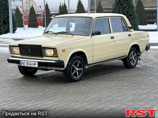 Зелений ВАЗ 2107, об'ємом двигуна 1.5 л та пробігом 73 тис. км за 1450 $, фото 1 на Automoto.ua