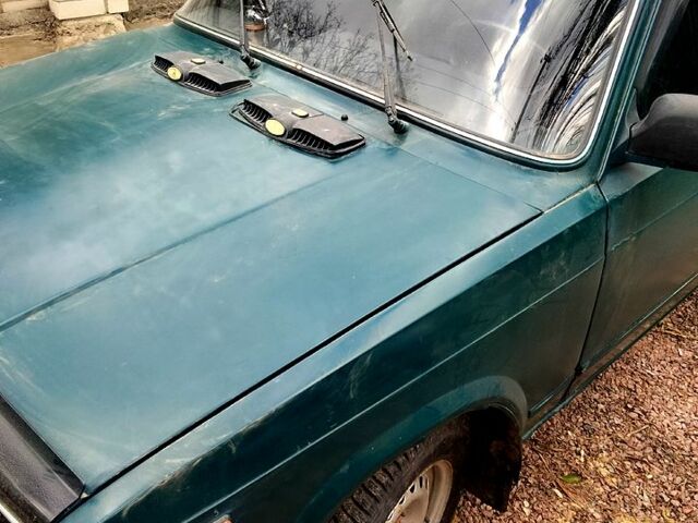 Зеленый ВАЗ 2107, объемом двигателя 1.5 л и пробегом 33 тыс. км за 1300 $, фото 1 на Automoto.ua