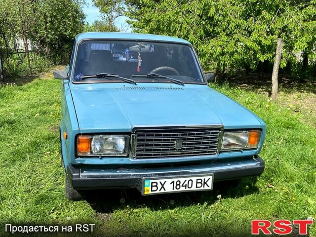 Зеленый ВАЗ 2107, объемом двигателя 1.5 л и пробегом 37 тыс. км за 1800 $, фото 1 на Automoto.ua