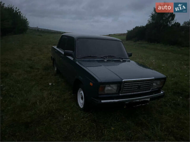 Зеленый ВАЗ 2107, объемом двигателя 1.5 л и пробегом 100 тыс. км за 848 $, фото 1 на Automoto.ua