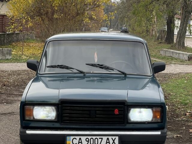 Зеленый ВАЗ 2107, объемом двигателя 0 л и пробегом 100 тыс. км за 999 $, фото 1 на Automoto.ua