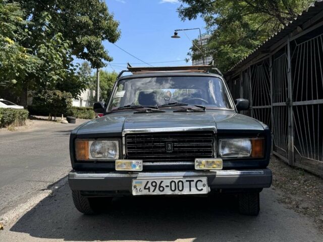 Зеленый ВАЗ 2107, объемом двигателя 1.45 л и пробегом 75 тыс. км за 1500 $, фото 1 на Automoto.ua