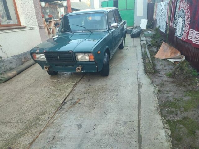 Зеленый ВАЗ 2107, объемом двигателя 1.6 л и пробегом 222 тыс. км за 375 $, фото 1 на Automoto.ua