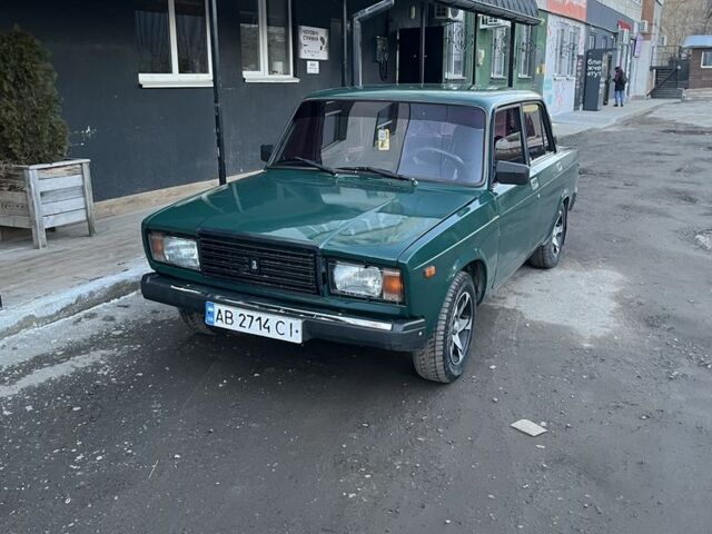 Зеленый ВАЗ 2107, объемом двигателя 1.6 л и пробегом 170 тыс. км за 1200 $, фото 1 на Automoto.ua