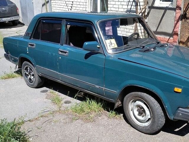 Зеленый ВАЗ 2107, объемом двигателя 1.5 л и пробегом 100 тыс. км за 1133 $, фото 1 на Automoto.ua