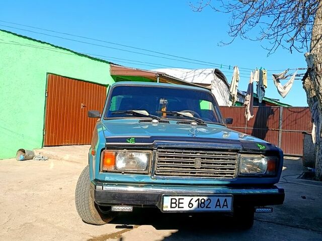 Зеленый ВАЗ 2107, объемом двигателя 1.5 л и пробегом 64 тыс. км за 1350 $, фото 1 на Automoto.ua