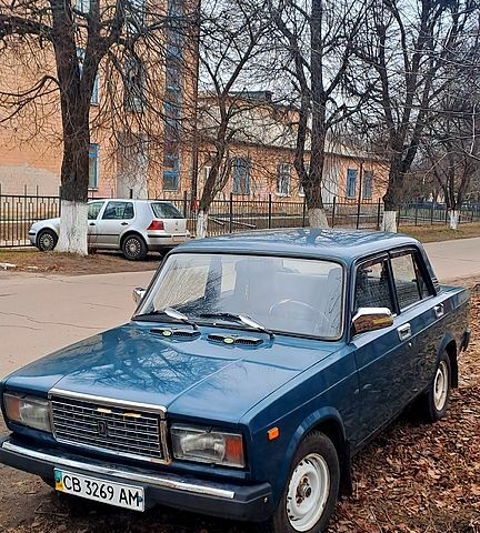 Зеленый ВАЗ 2107, объемом двигателя 1.6 л и пробегом 53 тыс. км за 1500 $, фото 1 на Automoto.ua