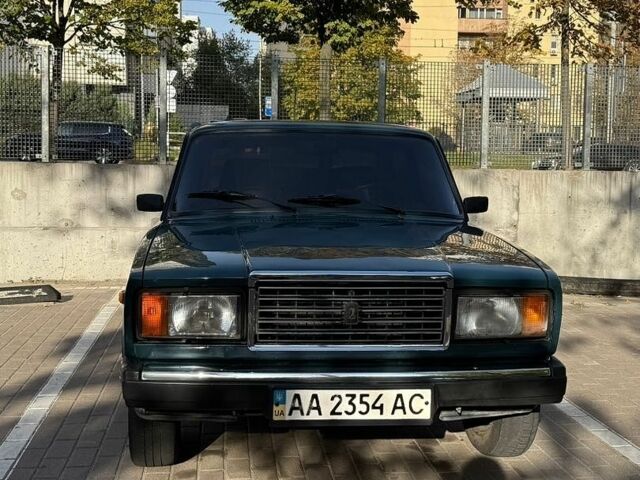 Зеленый ВАЗ 2107, объемом двигателя 1.45 л и пробегом 105 тыс. км за 1350 $, фото 1 на Automoto.ua
