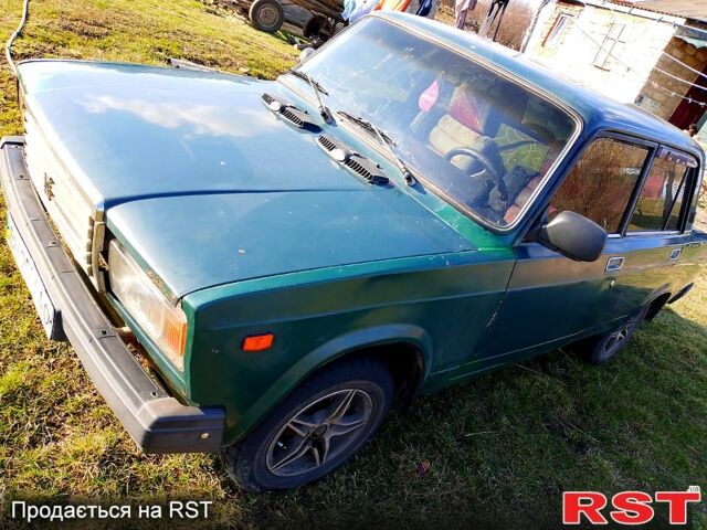Зелений ВАЗ 2107, об'ємом двигуна 1.3 л та пробігом 190 тис. км за 999 $, фото 1 на Automoto.ua