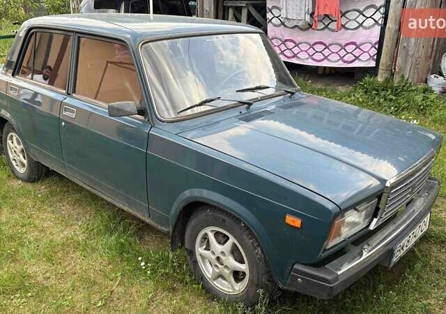 Зеленый ВАЗ 2107, объемом двигателя 1.45 л и пробегом 95 тыс. км за 1550 $, фото 1 на Automoto.ua