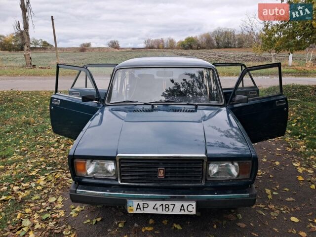 Зеленый ВАЗ 2107, объемом двигателя 1.45 л и пробегом 22 тыс. км за 2100 $, фото 1 на Automoto.ua