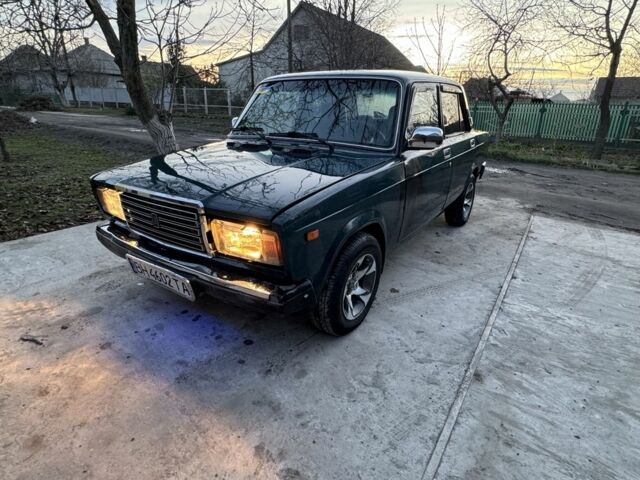 Зеленый ВАЗ 2107, объемом двигателя 1.5 л и пробегом 3 тыс. км за 1100 $, фото 1 на Automoto.ua