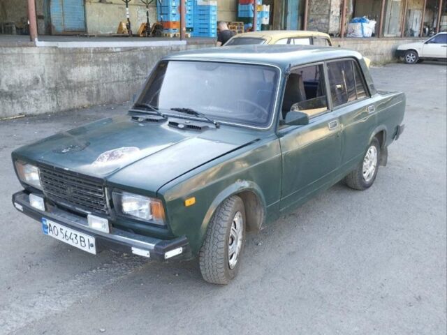 Зелений ВАЗ 2107, об'ємом двигуна 1.6 л та пробігом 250 тис. км за 1100 $, фото 1 на Automoto.ua