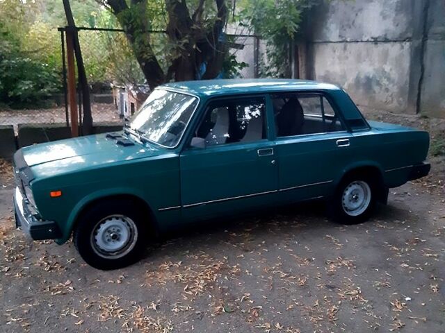 Зелений ВАЗ 2107, об'ємом двигуна 1.5 л та пробігом 53 тис. км за 1000 $, фото 1 на Automoto.ua