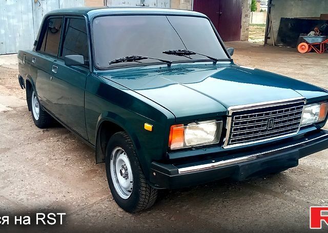 Зелений ВАЗ 2107, об'ємом двигуна 1.5 л та пробігом 106 тис. км за 1450 $, фото 1 на Automoto.ua