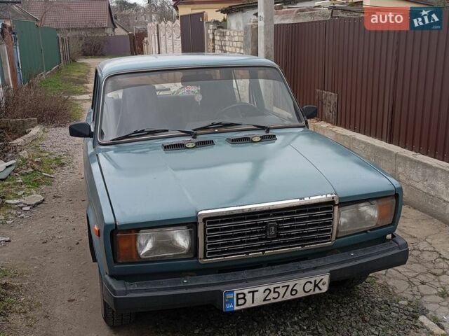 Зелений ВАЗ 2107, об'ємом двигуна 1.45 л та пробігом 213 тис. км за 1500 $, фото 1 на Automoto.ua