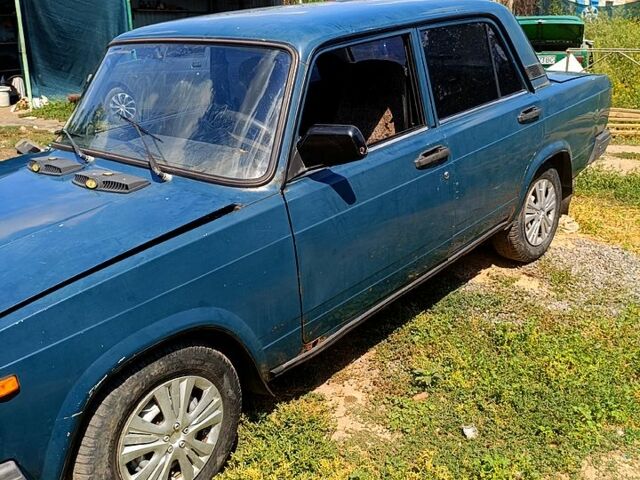 Зеленый ВАЗ 2107, объемом двигателя 1.5 л и пробегом 0 тыс. км за 350 $, фото 1 на Automoto.ua