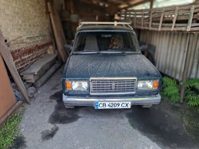 Зеленый ВАЗ 2107, объемом двигателя 1.5 л и пробегом 120 тыс. км за 999 $, фото 1 на Automoto.ua