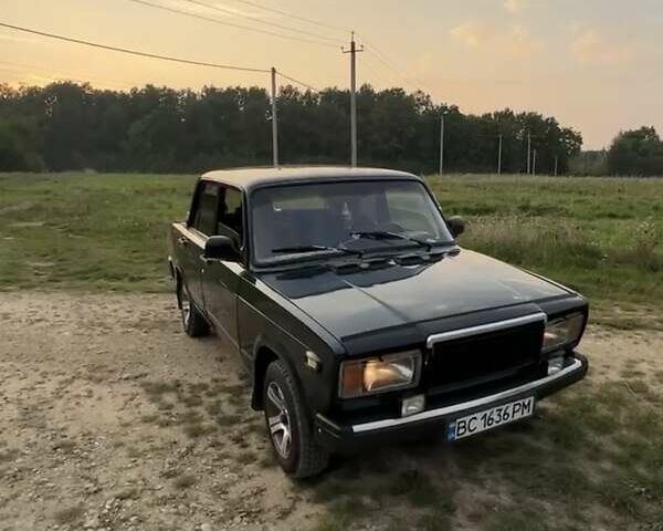 Зелений ВАЗ 2107, об'ємом двигуна 1.3 л та пробігом 90 тис. км за 1300 $, фото 1 на Automoto.ua