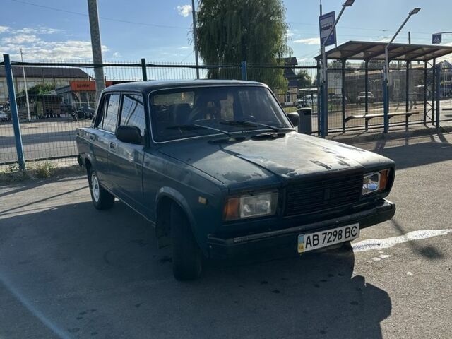 Зеленый ВАЗ 2107, объемом двигателя 1.5 л и пробегом 85 тыс. км за 700 $, фото 1 на Automoto.ua