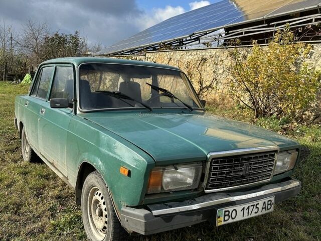 Зеленый ВАЗ 2107, объемом двигателя 1.5 л и пробегом 70 тыс. км за 500 $, фото 1 на Automoto.ua