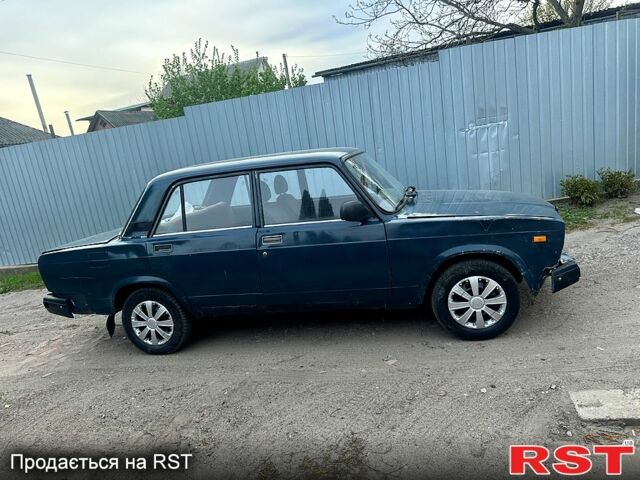 Зеленый ВАЗ 2107, объемом двигателя 1.5 л и пробегом 145 тыс. км за 750 $, фото 1 на Automoto.ua