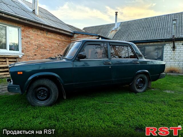 Зелений ВАЗ 2107, об'ємом двигуна 1.5 л та пробігом 180 тис. км за 1500 $, фото 1 на Automoto.ua