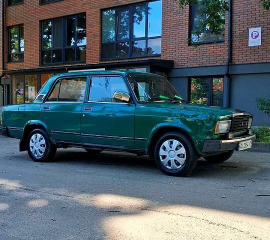 Зеленый ВАЗ 2107, объемом двигателя 1.5 л и пробегом 0 тыс. км за 650 $, фото 1 на Automoto.ua