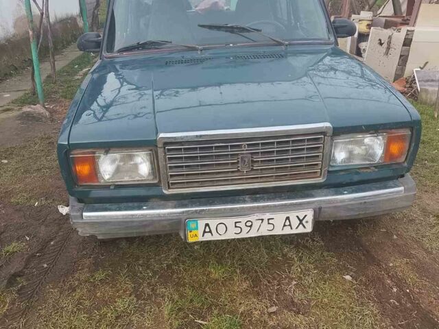 Зеленый ВАЗ 2107, объемом двигателя 1 л и пробегом 54 тыс. км за 900 $, фото 1 на Automoto.ua