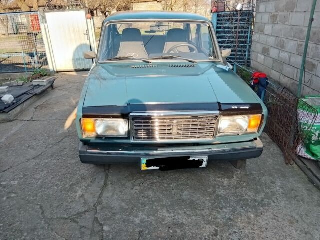 Зеленый ВАЗ 2107, объемом двигателя 1.5 л и пробегом 38 тыс. км за 2200 $, фото 1 на Automoto.ua