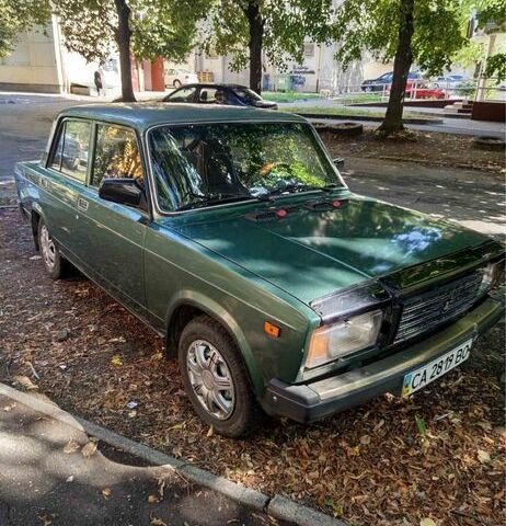 Зеленый ВАЗ 2107, объемом двигателя 1.5 л и пробегом 140 тыс. км за 1600 $, фото 1 на Automoto.ua