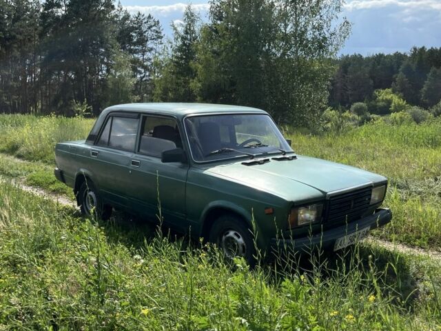 Зелений ВАЗ 2107, об'ємом двигуна 1.5 л та пробігом 70 тис. км за 800 $, фото 1 на Automoto.ua