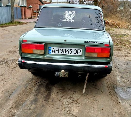 Зеленый ВАЗ 2107, объемом двигателя 1.5 л и пробегом 120 тыс. км за 1600 $, фото 1 на Automoto.ua