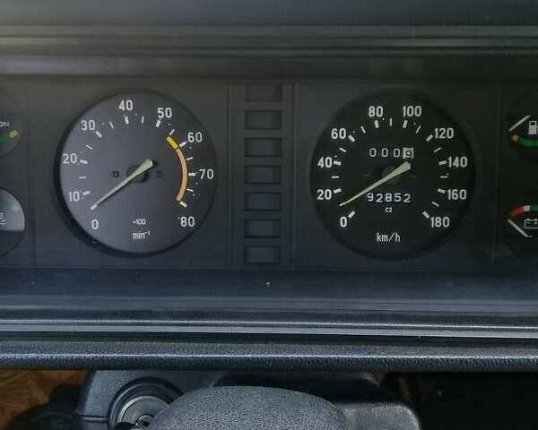 Зелений ВАЗ 2107, об'ємом двигуна 1.45 л та пробігом 95 тис. км за 2000 $, фото 1 на Automoto.ua