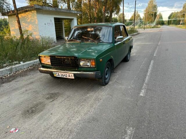 Зелений ВАЗ 2107, об'ємом двигуна 0 л та пробігом 200 тис. км за 1232 $, фото 1 на Automoto.ua