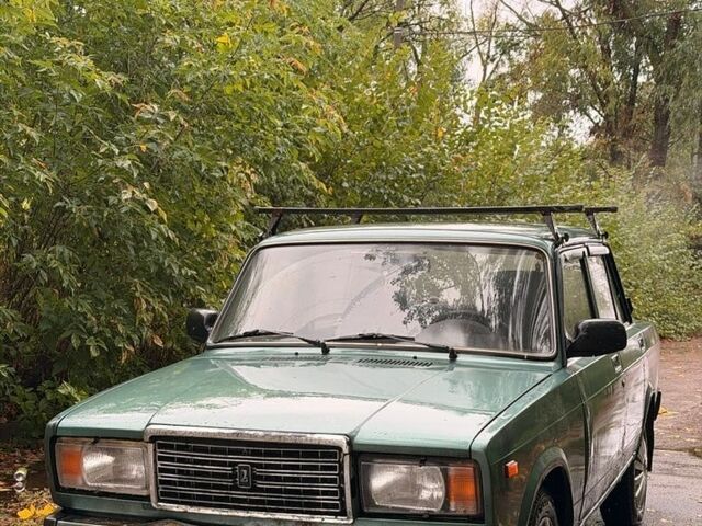 Зеленый ВАЗ 2107, объемом двигателя 1.6 л и пробегом 150 тыс. км за 900 $, фото 1 на Automoto.ua