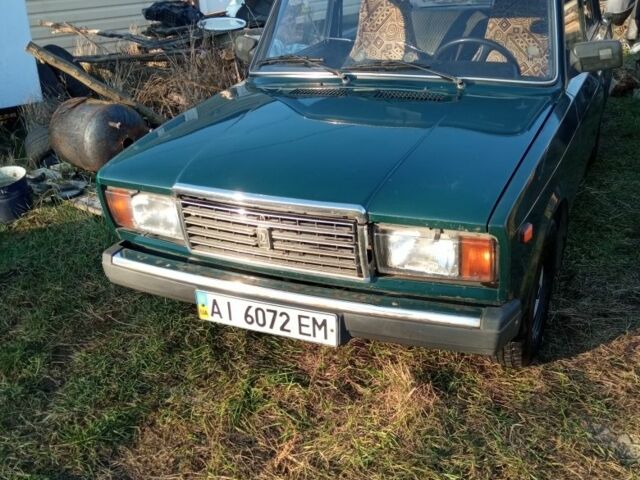 Зеленый ВАЗ 2107, объемом двигателя 1.5 л и пробегом 360 тыс. км за 639 $, фото 1 на Automoto.ua