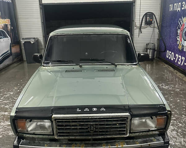 Зелений ВАЗ 2107, об'ємом двигуна 1.6 л та пробігом 95 тис. км за 1400 $, фото 1 на Automoto.ua