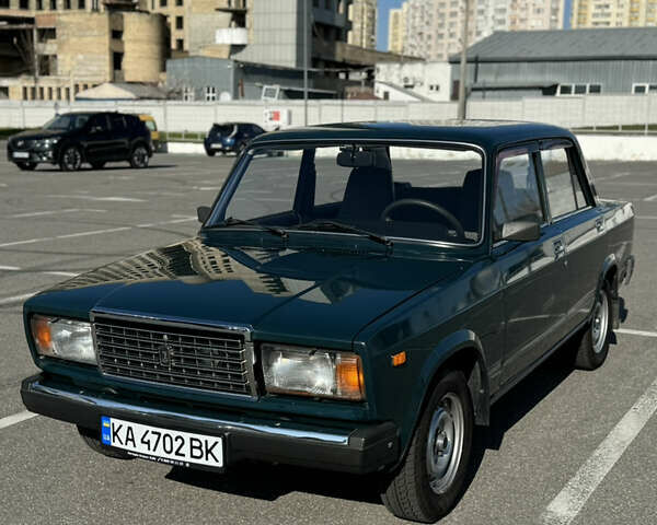 Зеленый ВАЗ 2107, объемом двигателя 1.6 л и пробегом 18 тыс. км за 3650 $, фото 1 на Automoto.ua