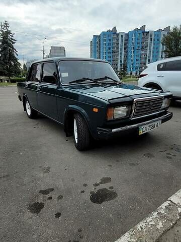 Зелений ВАЗ 2107, об'ємом двигуна 1.6 л та пробігом 52 тис. км за 2300 $, фото 1 на Automoto.ua