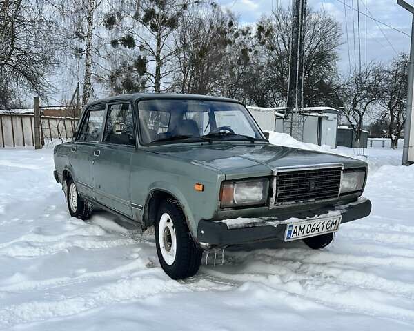 Зелений ВАЗ 2107, об'ємом двигуна 1.5 л та пробігом 195 тис. км за 806 $, фото 1 на Automoto.ua