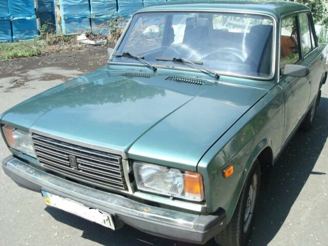 Зеленый ВАЗ 2107, объемом двигателя 0 л и пробегом 178 тыс. км за 1198 $, фото 1 на Automoto.ua
