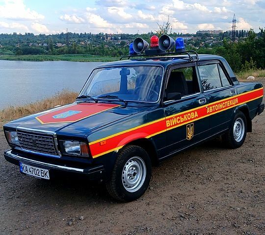Зелений ВАЗ 2107, об'ємом двигуна 1.6 л та пробігом 19 тис. км за 7600 $, фото 1 на Automoto.ua