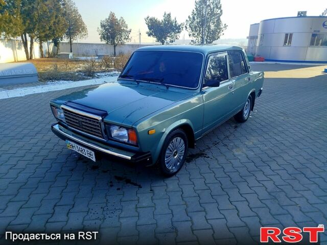 Зеленый ВАЗ 2107, объемом двигателя 1.5 л и пробегом 650 тыс. км за 1550 $, фото 1 на Automoto.ua
